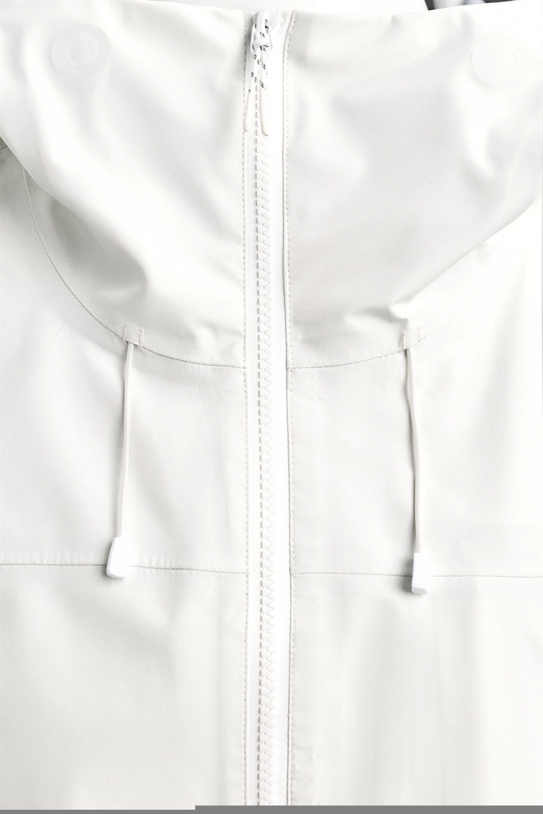 Белоснежная блузка