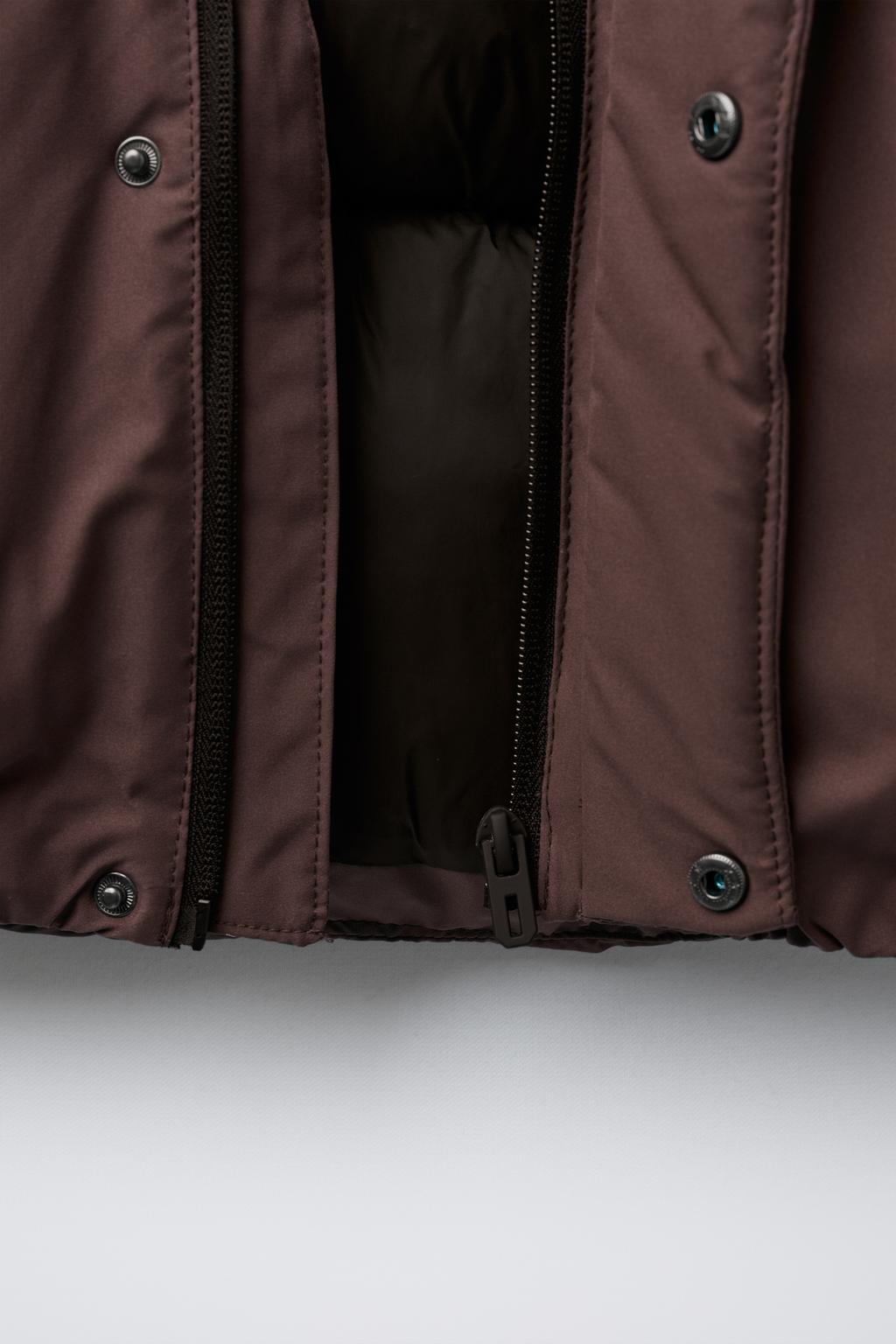 СТЕГАНОЕ ПАЛЬТО С КАПЮШОНОМ WATER REPELLENT