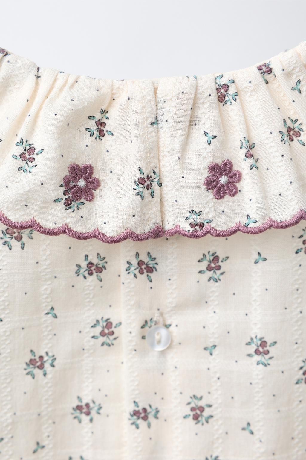 РУБАШКА С ЦВЕТОЧНОЙ ВЫШИВКОЙ