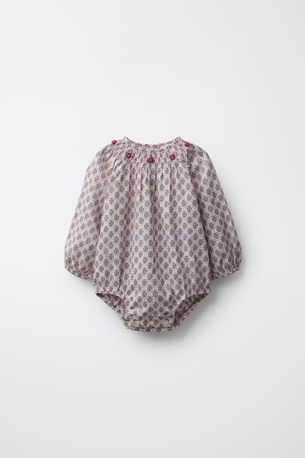 КОМБИНЕЗОН С ЦВЕТОЧНЫМ ПРИНТОМ