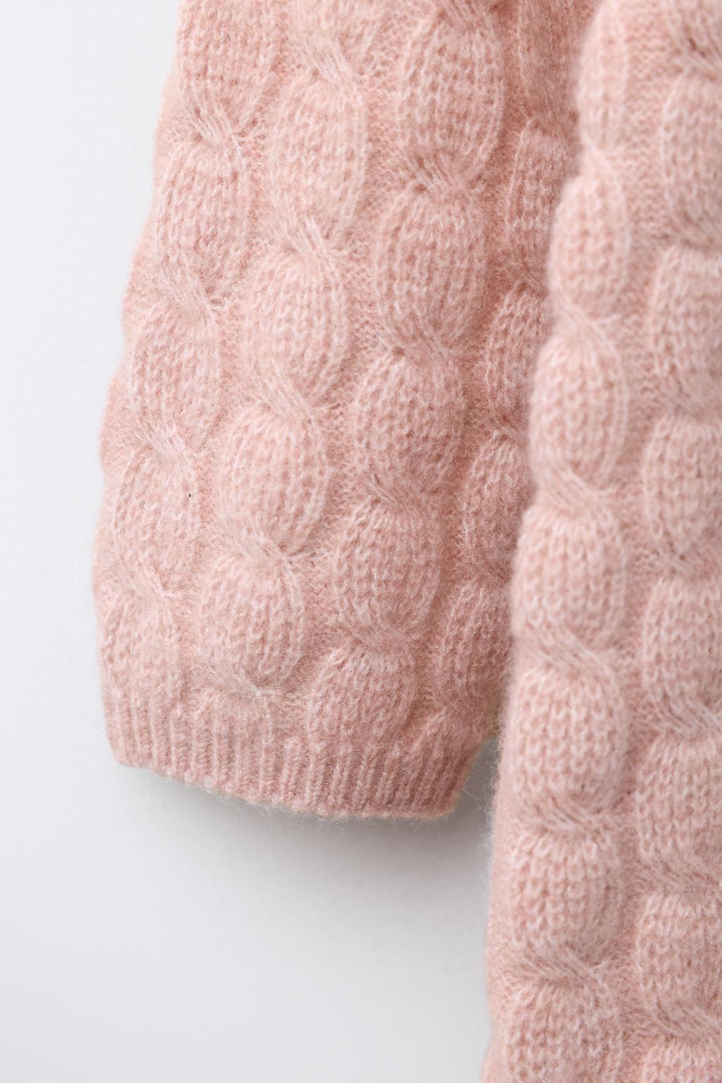 ДЛИННЫЙ ВЯЗАНЫЙ КОМБИНЕЗОН С КОСАМИ