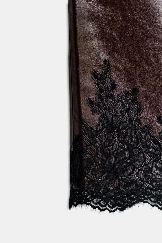 КОЖАНАЯ ЮБКА С КРУЖЕВОМ — ZW COLLECTION LIMITED EDITION