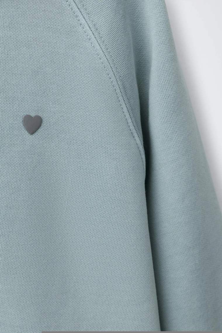 КОМПЛЕКТ ИЗ ХУДИ И БРЮК-ДЖОГГЕРОВ С СЕРДЕЧКОМ