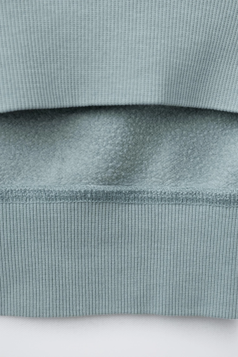 КОМПЛЕКТ ИЗ ХУДИ И БРЮК-ДЖОГГЕРОВ С СЕРДЕЧКОМ