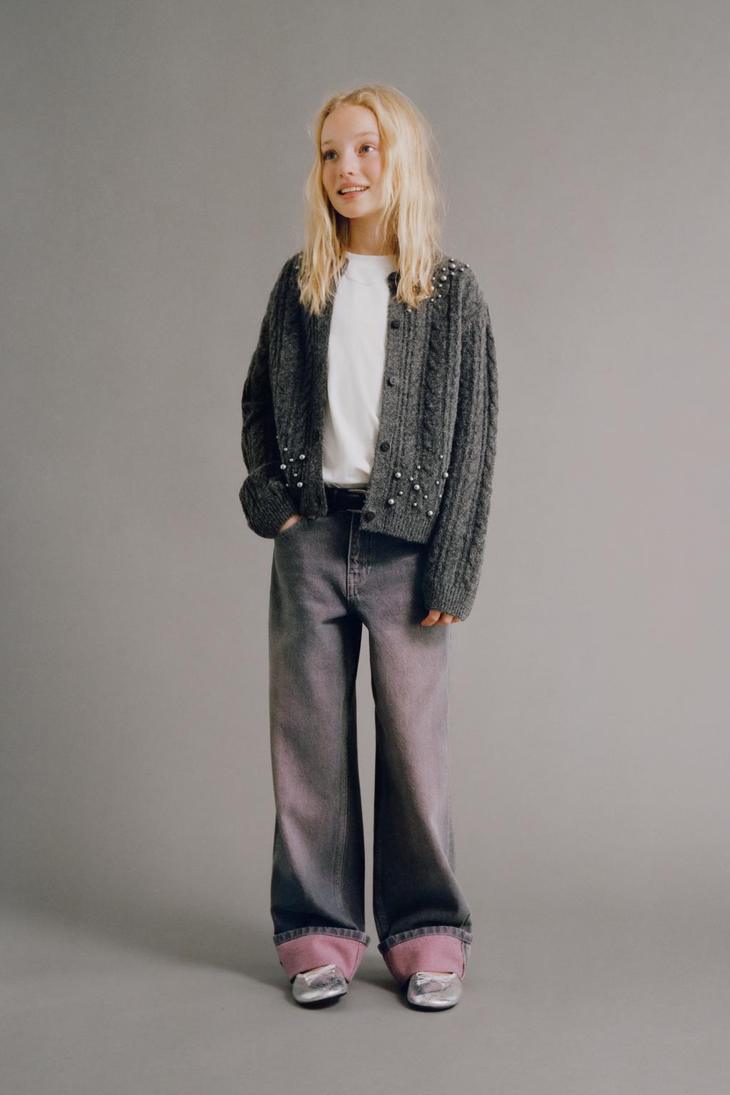 ВЯЗАНЫЙ КАРДИГАН С ЖЕМЧУГОМ И УЗОРОМ «КОСЫ»