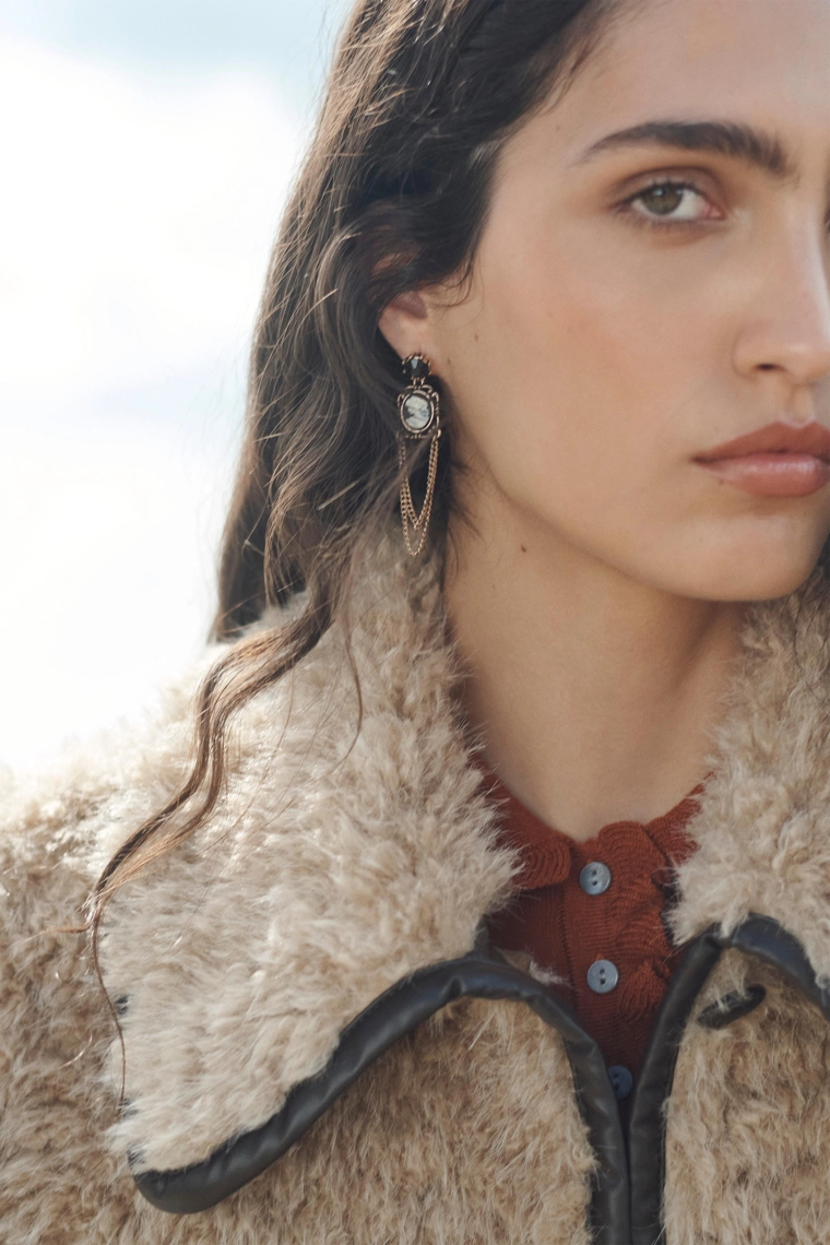 Пальто из искусственного меха - limited edition