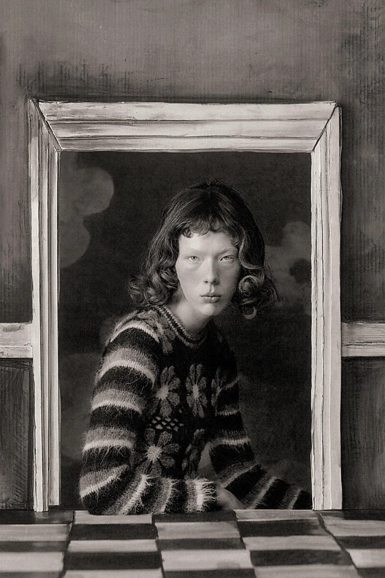 Цветочный свитер