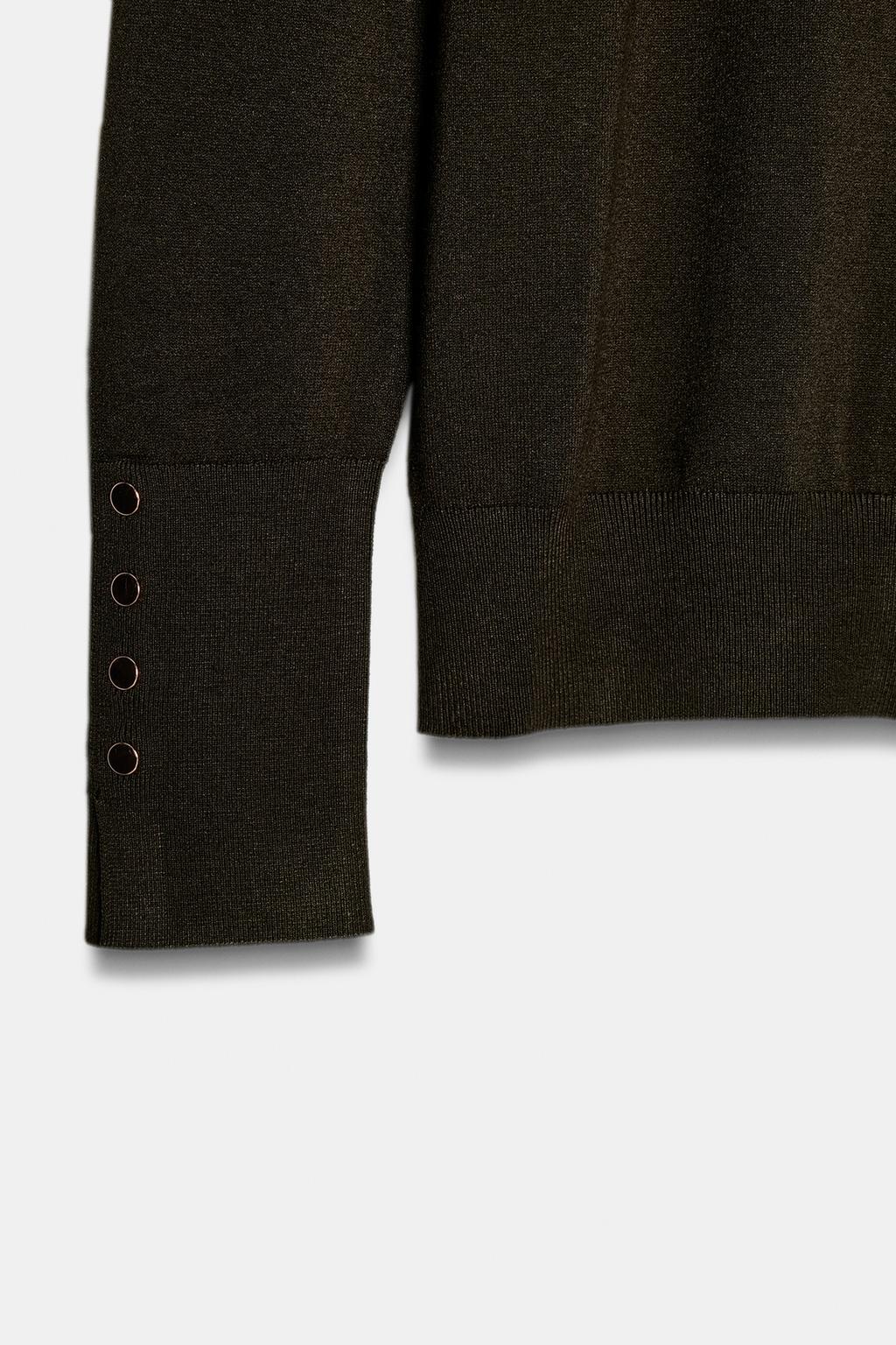 БАЗОВЫЙ ОДНОТОННЫЙ СВИТЕР