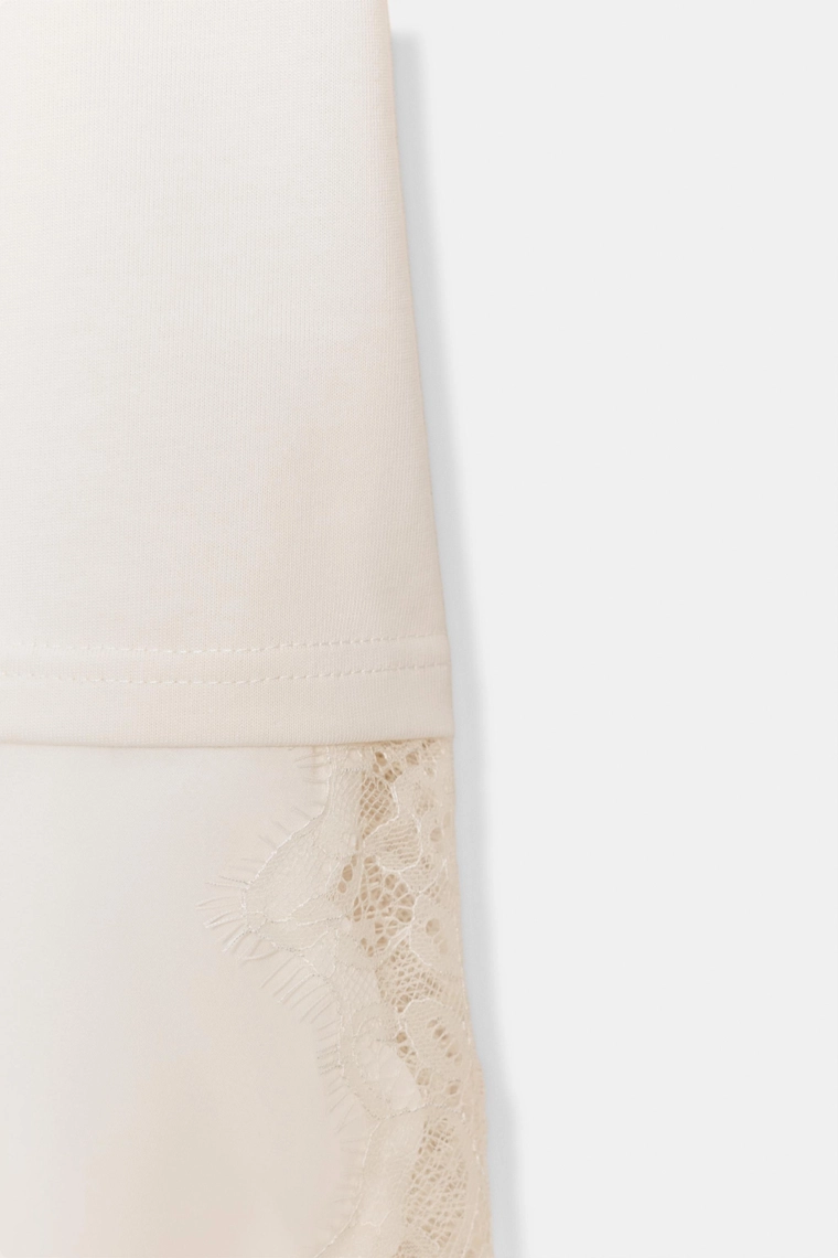 КОМБИНИРОВАННАЯ ФУТБОЛКА С КРУЖЕВОМ