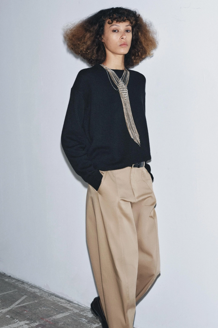 СВИТЕР ИЗ 100% КАШЕМИРА С ДЛИННЫМИ РУКАВАМИ