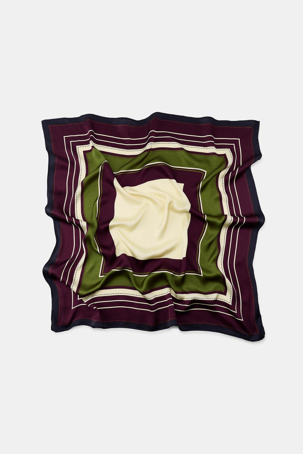 ПЛАТОК В ПОЛОСКУ С ПРИНТОМ