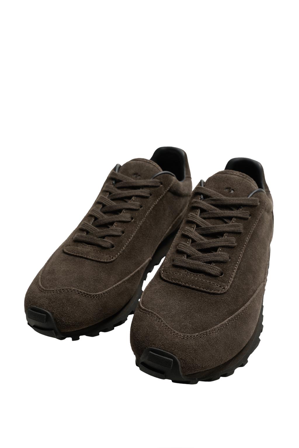 КОЖАНЫЕ КРОССОВКИ В СТИЛЕ КЭЖУАЛ