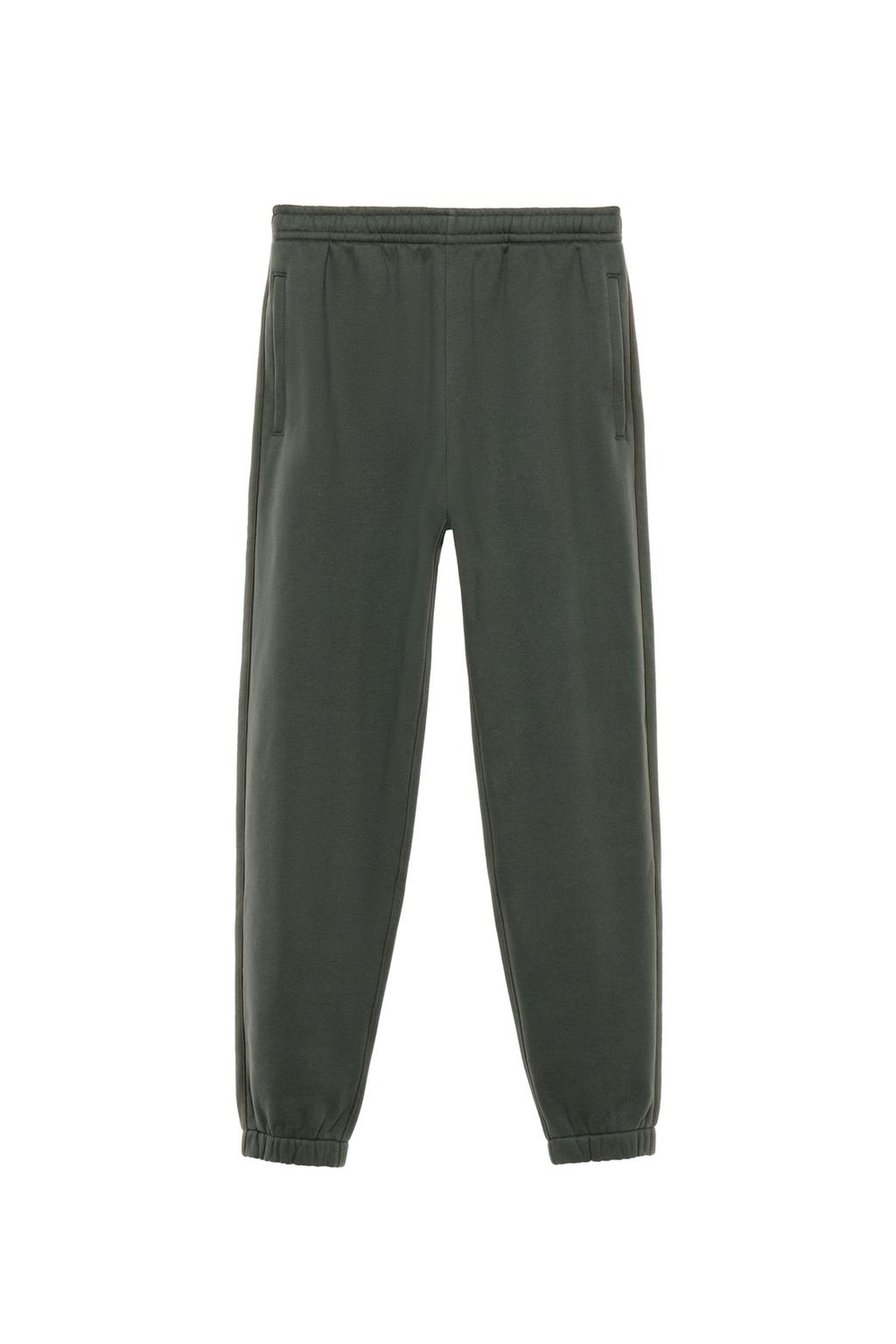 ДЖОГГЕРЫ КЛАССИЧЕСКОГО КРОЯ С КАНТОМ