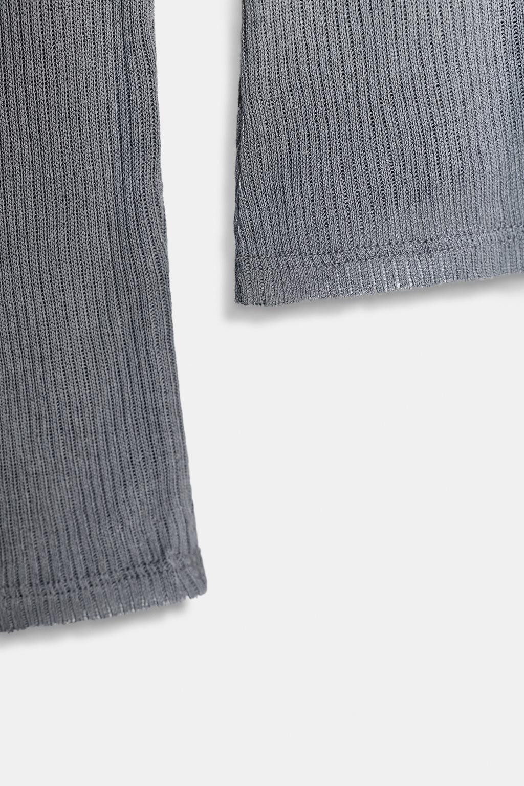 ТОП В РУБЧИК С ВОРОТНИКОМ-СТОЙКОЙ