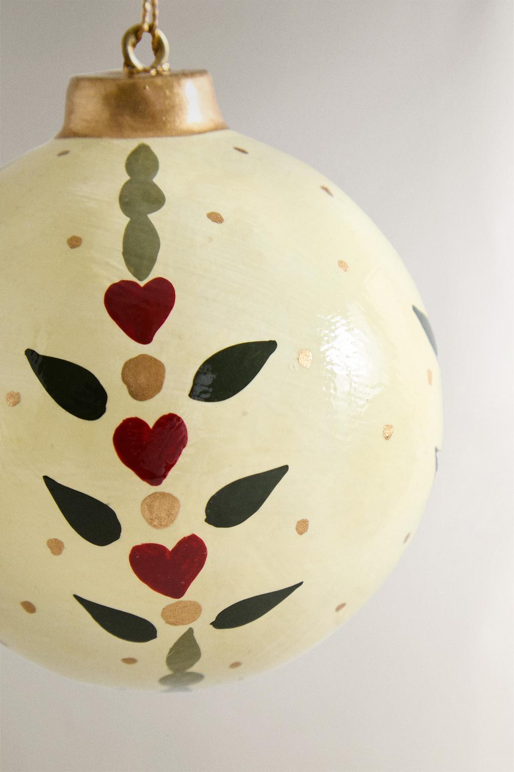 Рождественское украшение елочное шар из бумажной массы