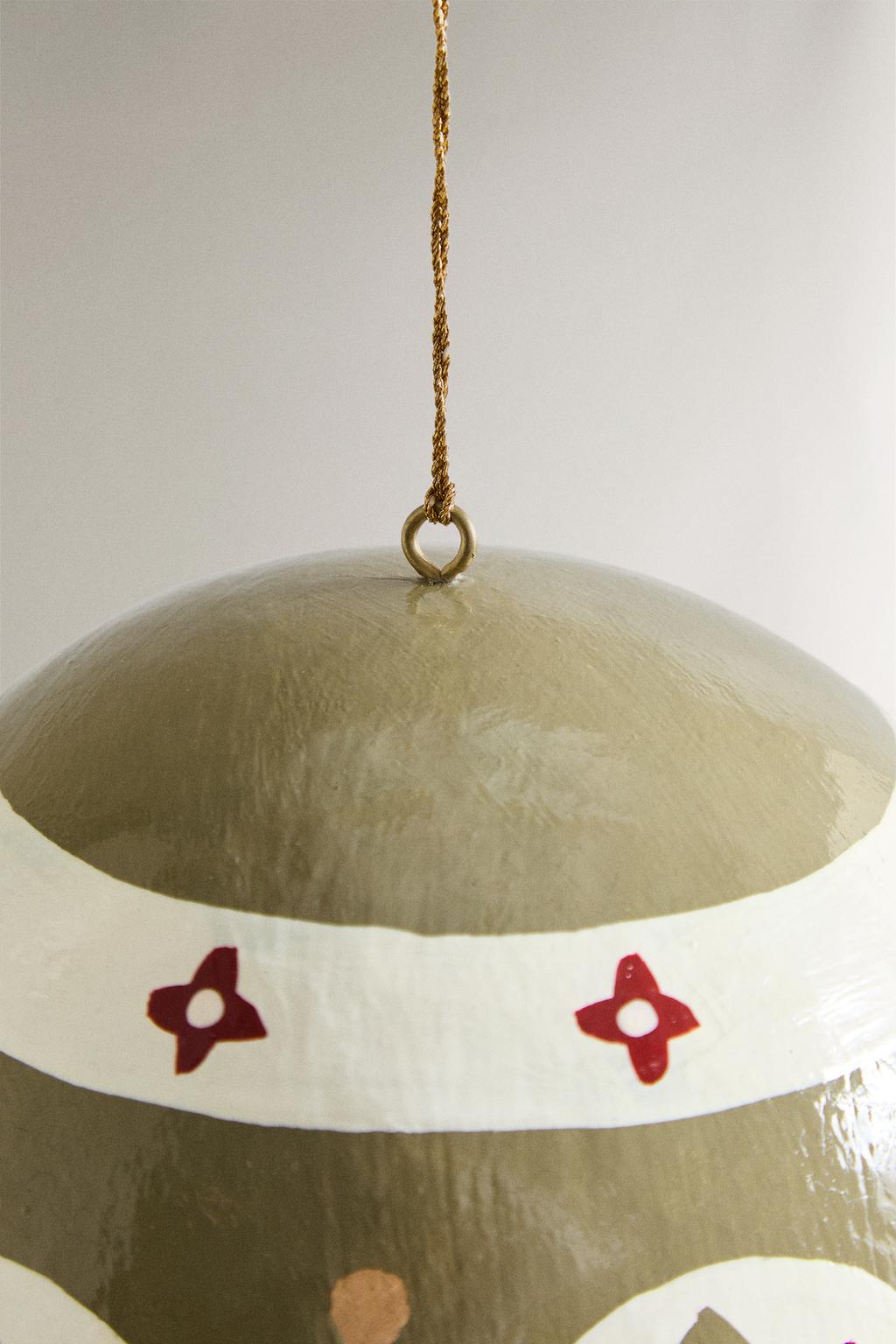 Рождественский шар из бумаги с звездным узором для елочного украшения