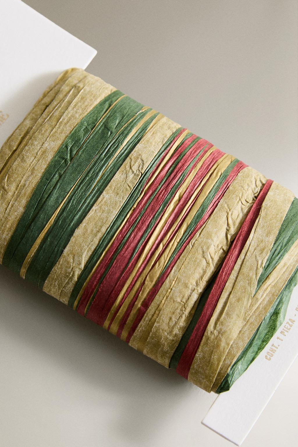 Многоцветная рождественская лента