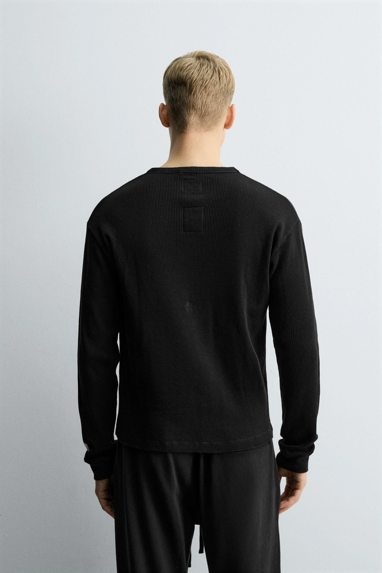 Футболка в клетку из структурного материала x zara