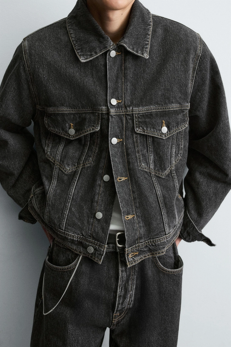 ДЖИНСОВАЯ КУРТКА С МЕХОВЫМ ВОРОТНИКОМ