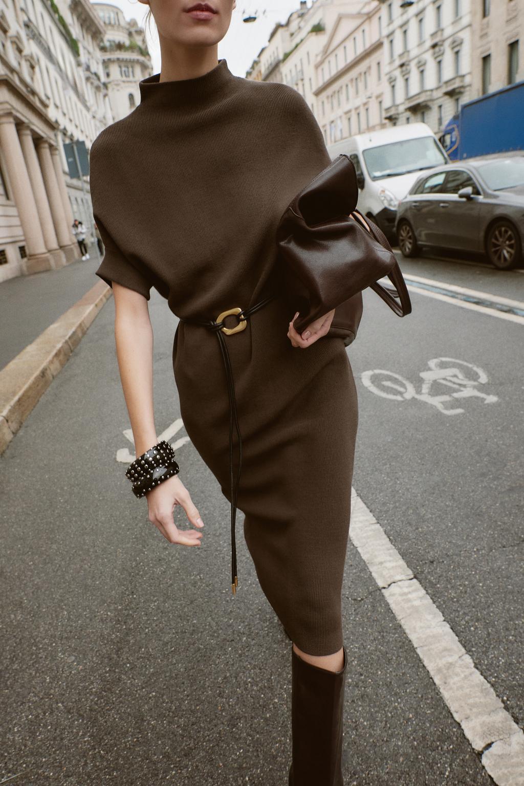 ТРИКОТАЖНОЕ ПЛАТЬЕ С ПОЯСОМ