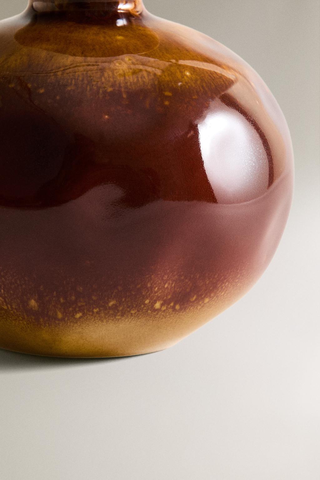 Керамическая ваза короткая с оттенками