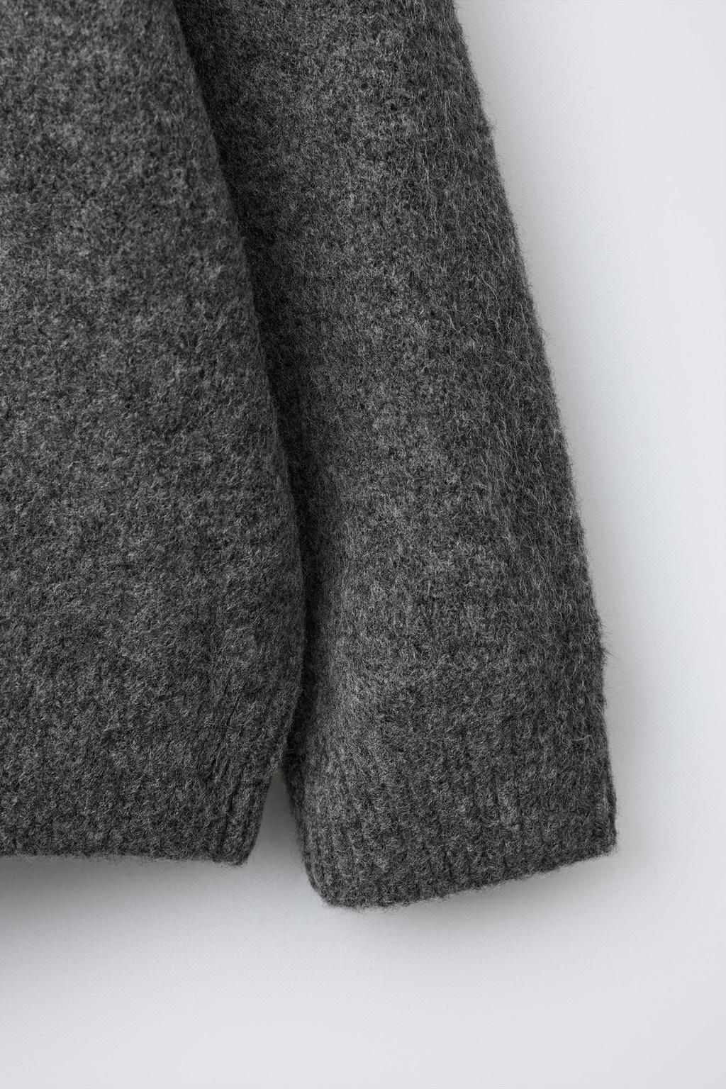 ДЖЕМПЕР ВЯЗАНЫЙ MICKEY MOUSE © DISNEY