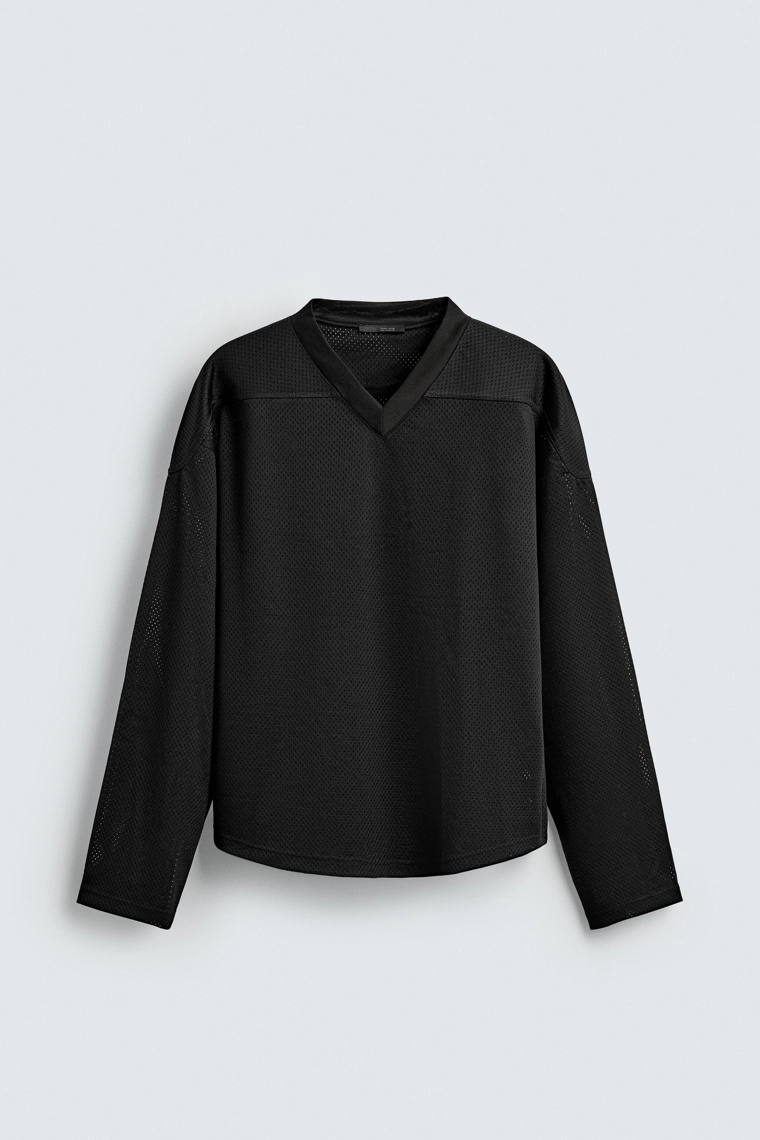 ФУТБОЛКА ИЗ ТКАНИ С ОТКРЫТОЙ СТРУКТУРОЙ