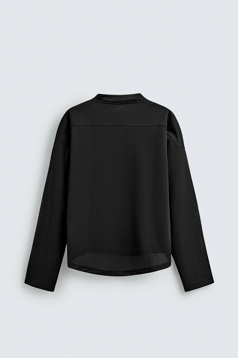 ФУТБОЛКА ИЗ ТКАНИ С ОТКРЫТОЙ СТРУКТУРОЙ