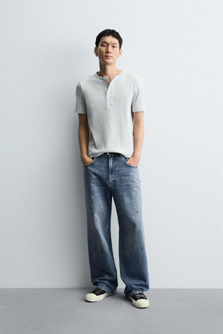 ДЖИНСЫ BAGGY FIT С ЭФФЕКТОМ БРЫЗГ