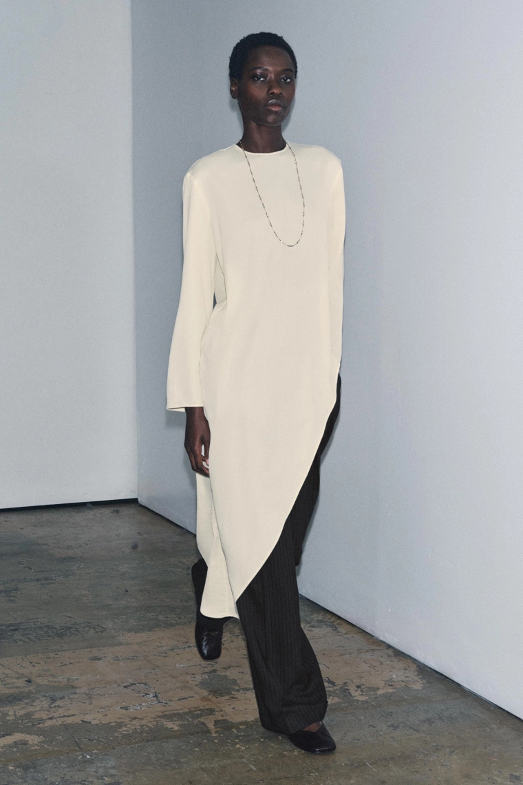 Блуза асимметричного покроя из коллекции zw