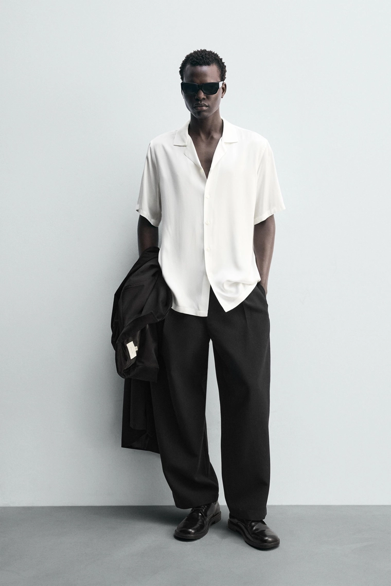 Рубашка regular fit из атласной ткани