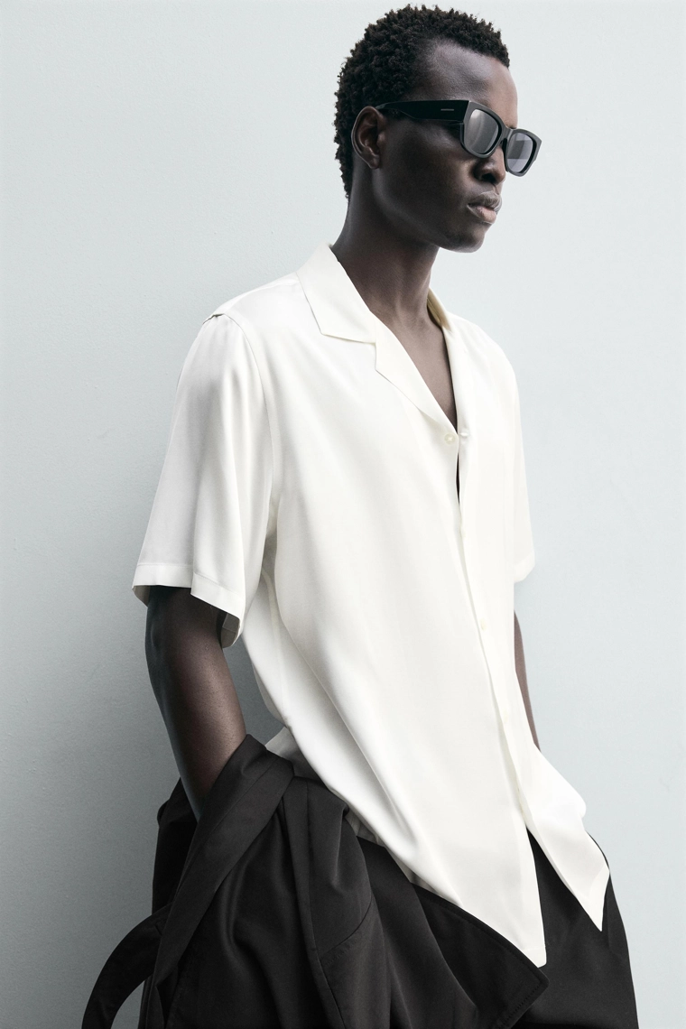 Рубашка regular fit из атласной ткани