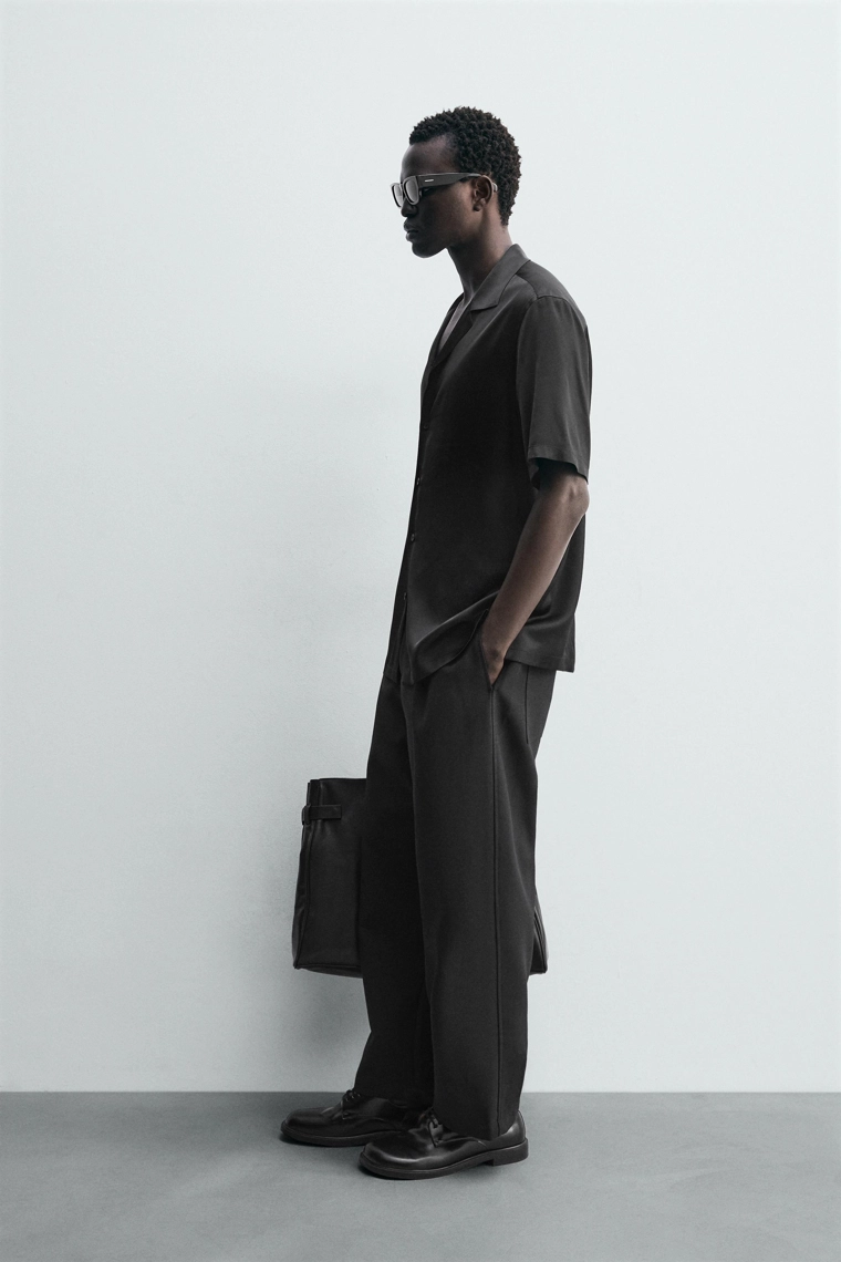 Рубашка из вискозы с сатиновым блеском regular fit