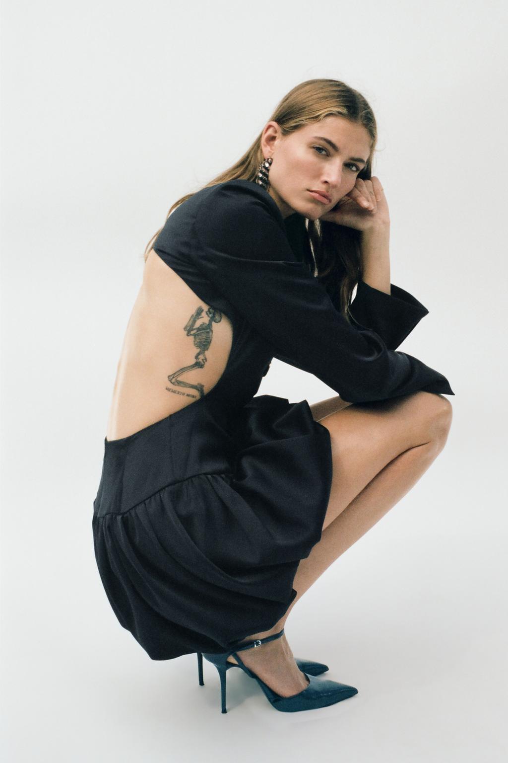 МИНИ-ПЛАТЬЕ-БАЛЛОН