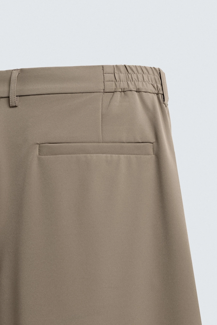 БРЮКИ ИЗ РЕЛЬЕФНОЙ ТКАНИ КОМФОРТНОГО КРОЯ