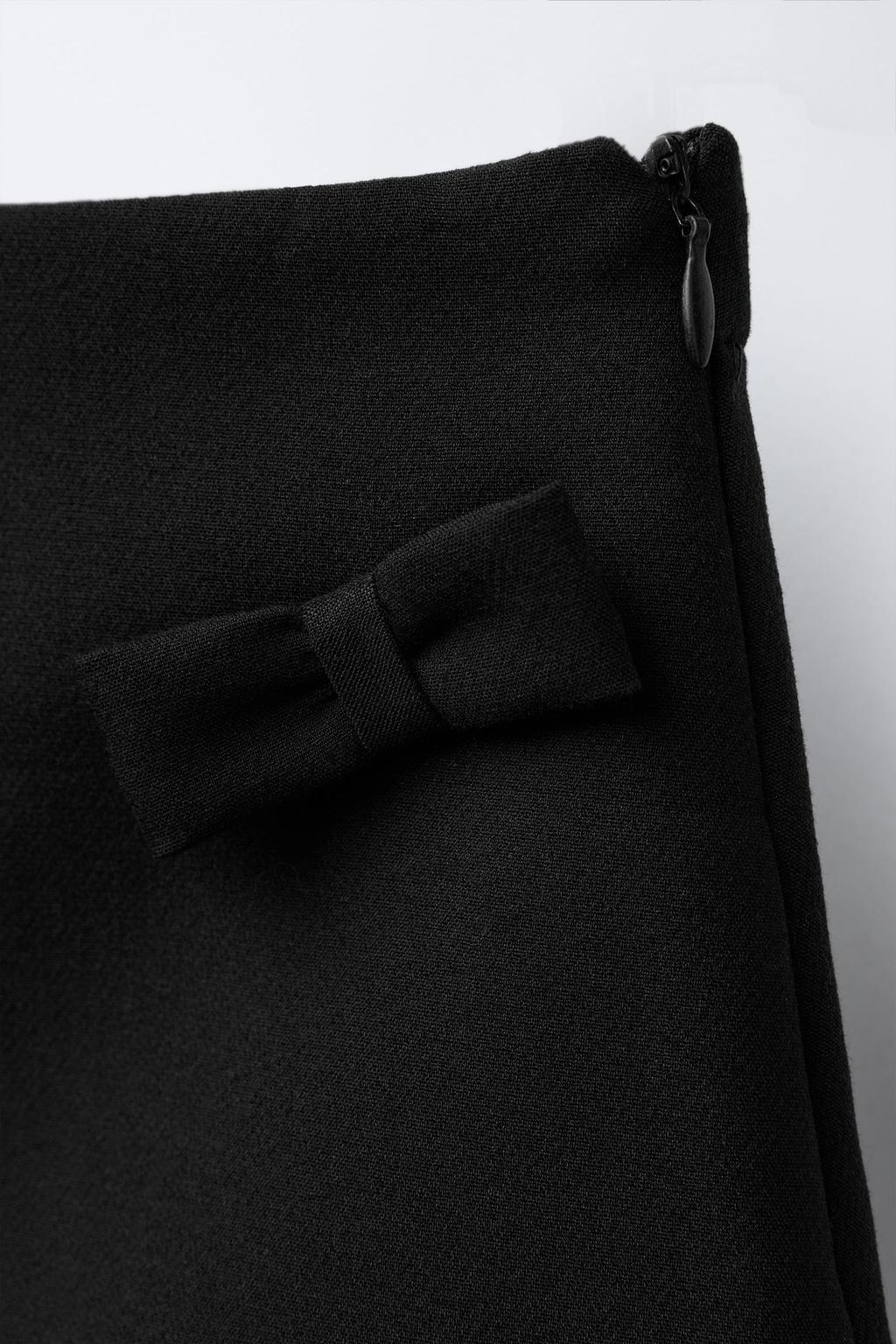 ЮБКА С БАНТАМИ