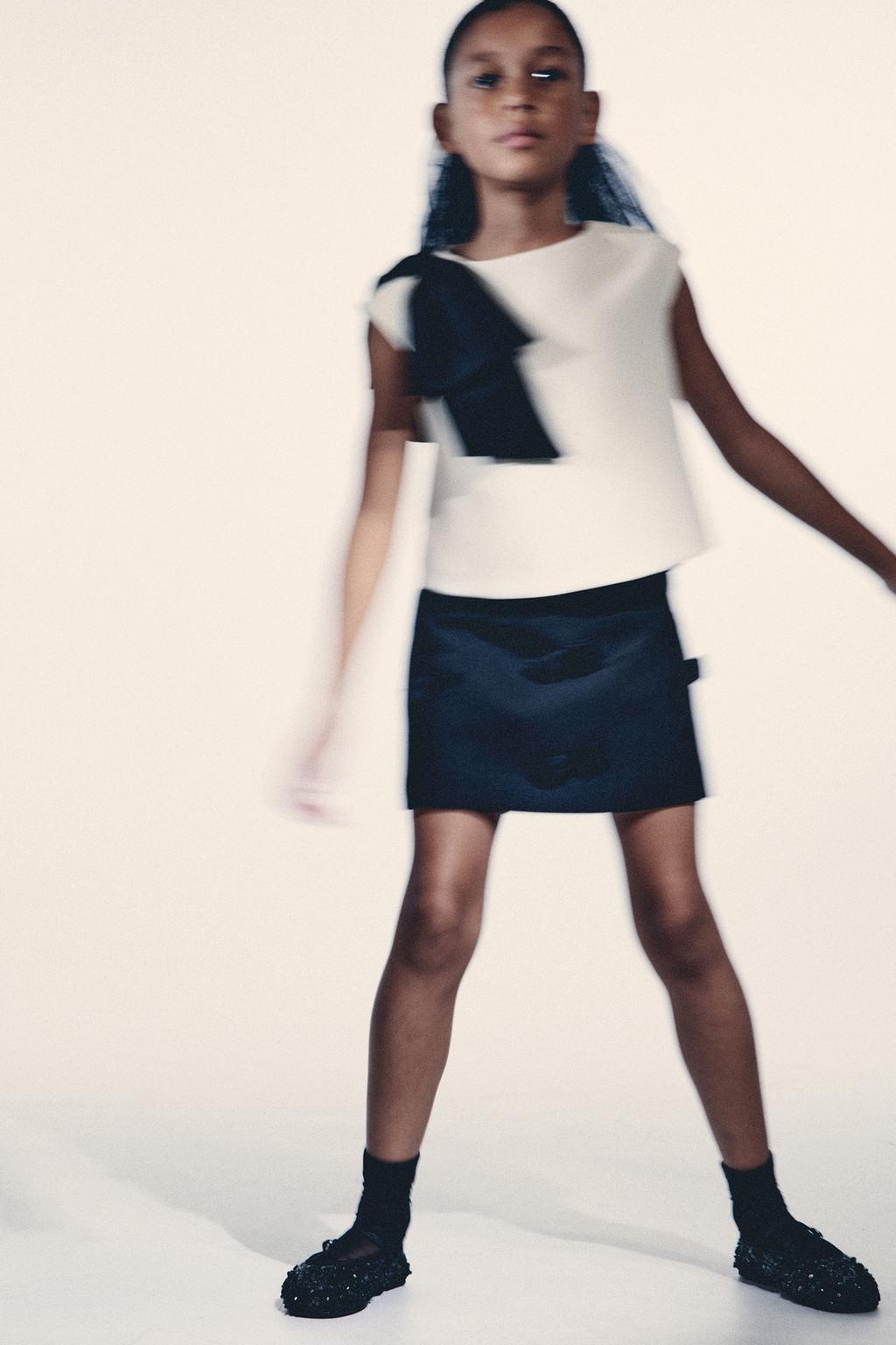 ЮБКА С БАНТАМИ