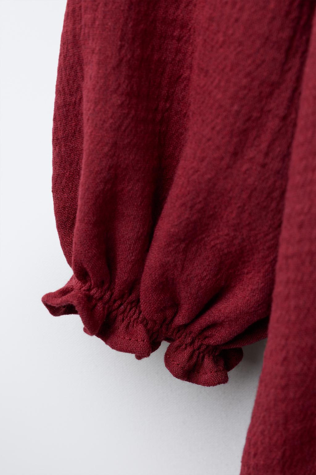 ПЛАТЬЕ С БЛЕСТЯЩИМИ ДЕТАЛЯМИ