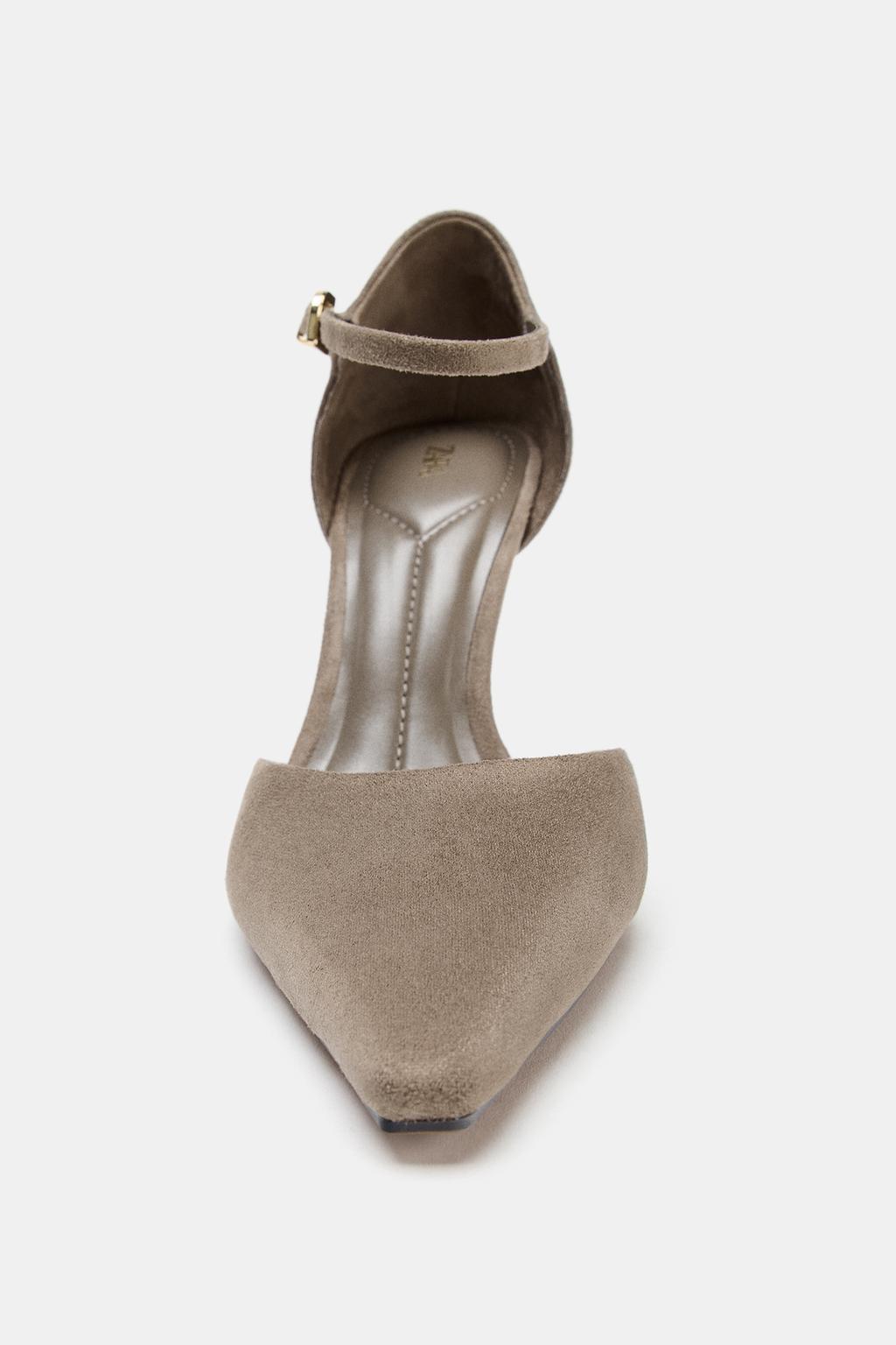 ТУФЛИ НА КАБЛУКЕ С РЕМЕШКОМ НА ЩИКОЛОТКЕ