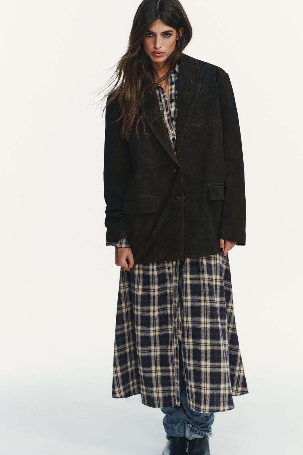 БЛЕЙЗЕР ИЗ 100% ЗАМШИ С КАРМАНАМИ