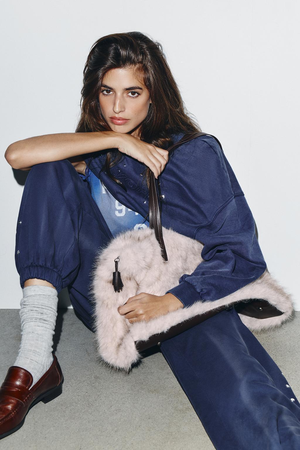 МАКСИ-СУМКА ИЗ ИСКУССТВЕННОГО МЕХА