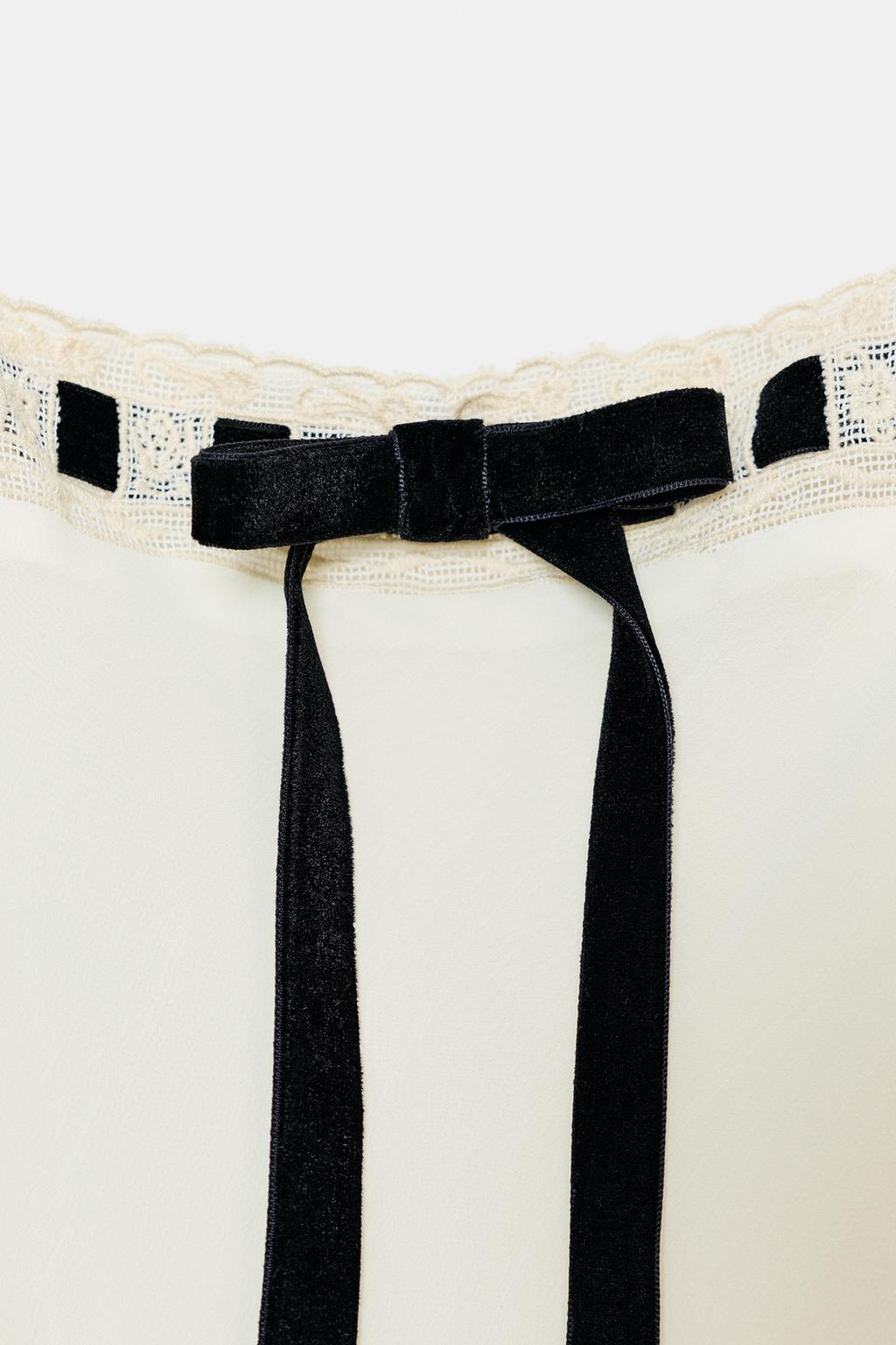 БЛУЗКА ИЗ ЖОРЖЕТА С КРУЖЕВОМ И БАНТОМ