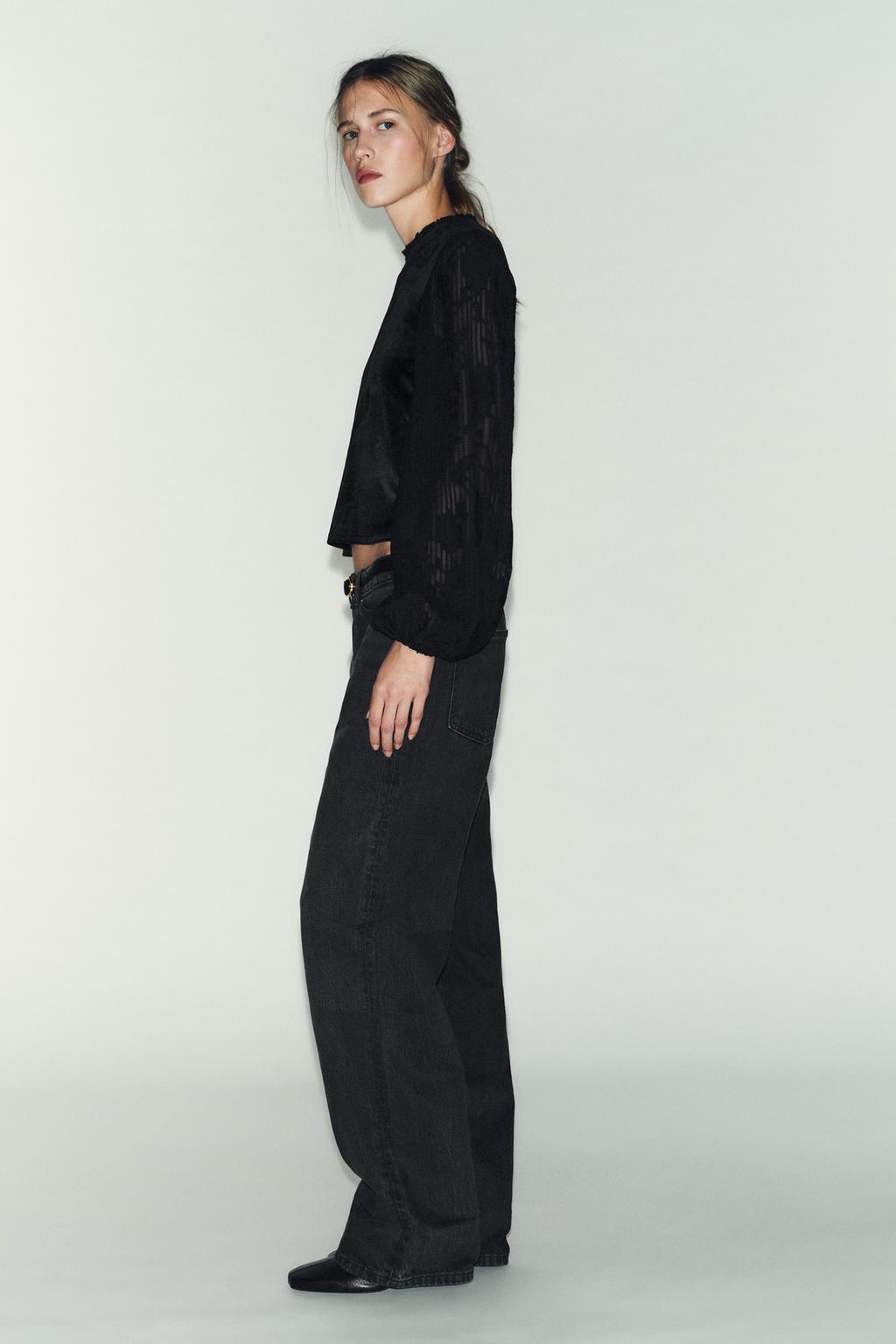 БАРХАТНЫЙ ТОП С ВЫШИВКОЙ