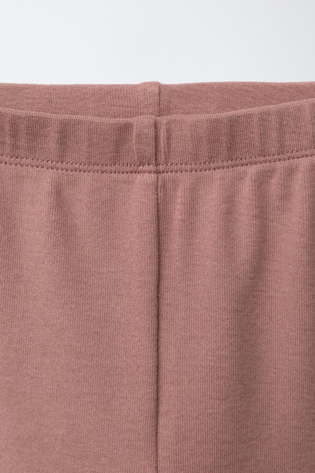 КОМПЛЕКТ ИЗ ТОЛСТОВКИ И ОДНОТОННЫХ ЛЕГИНСОВ