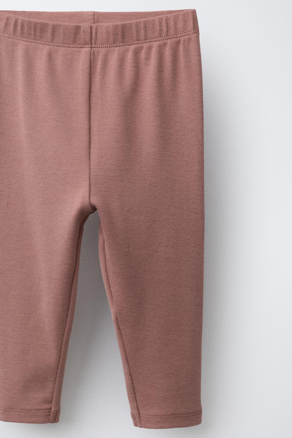 КОМПЛЕКТ ИЗ ТОЛСТОВКИ И ОДНОТОННЫХ ЛЕГИНСОВ