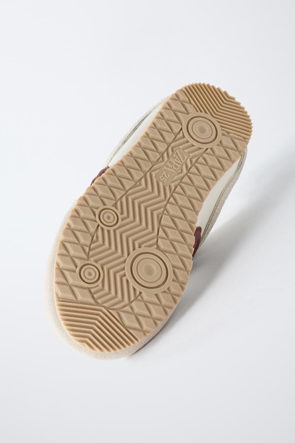 МОДНЫЕ СПОРТИВНЫЕ КРОССОВКИ