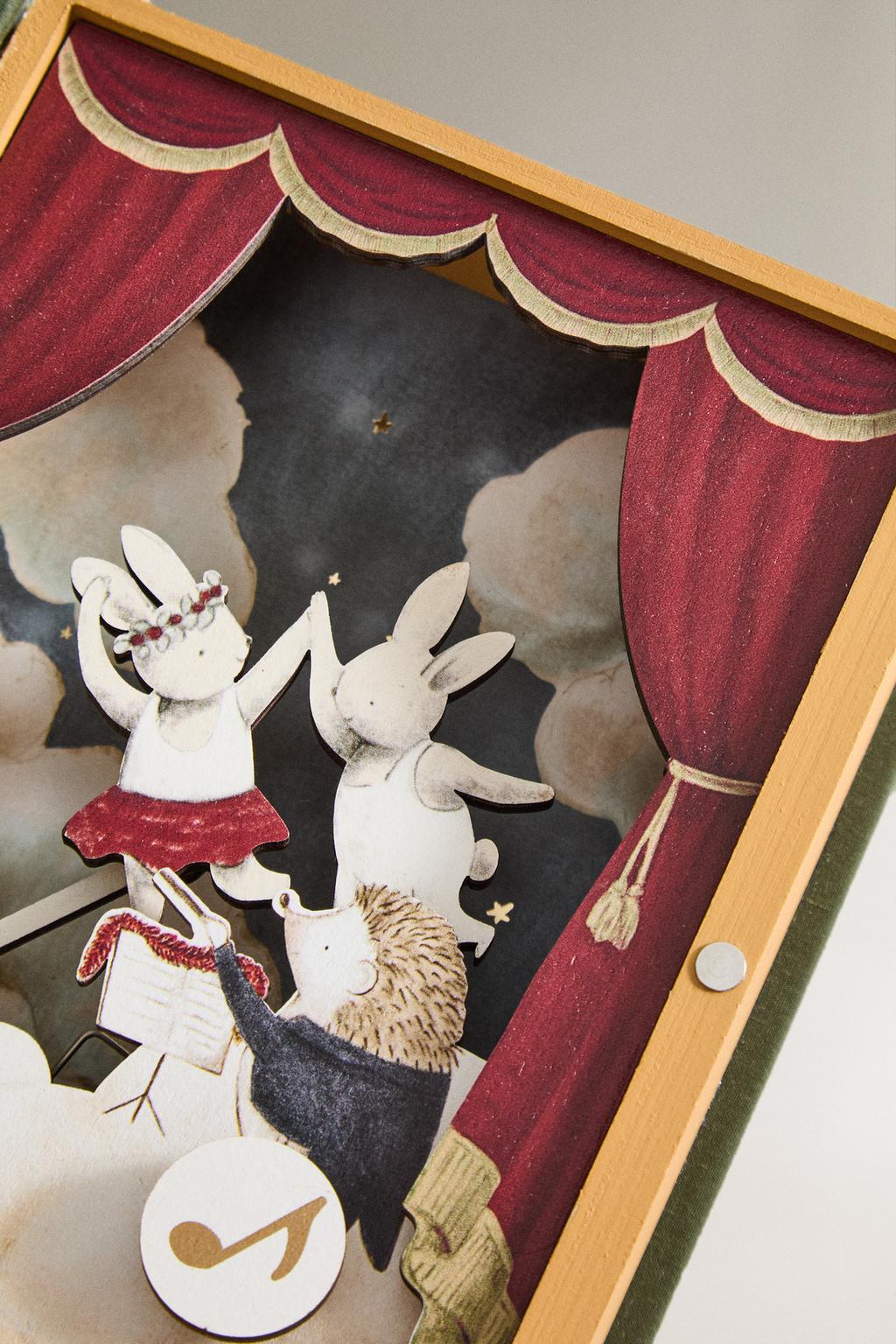 Новогодняя музыкальная шкатулка с танцующими мышами