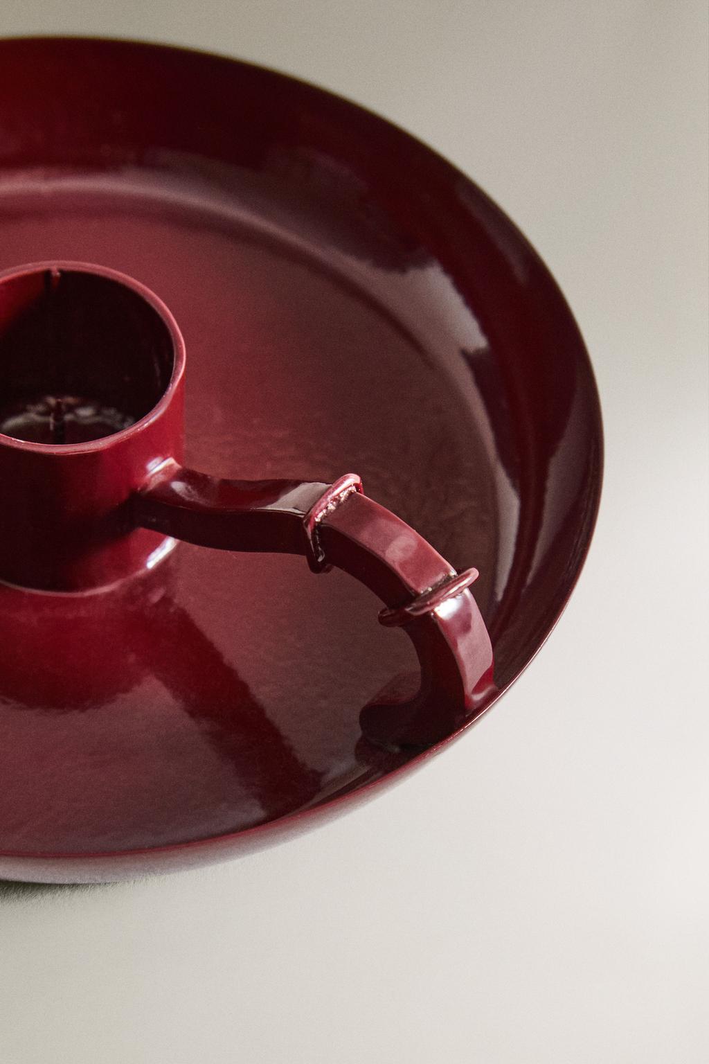 Рождественский подсвечник из металла