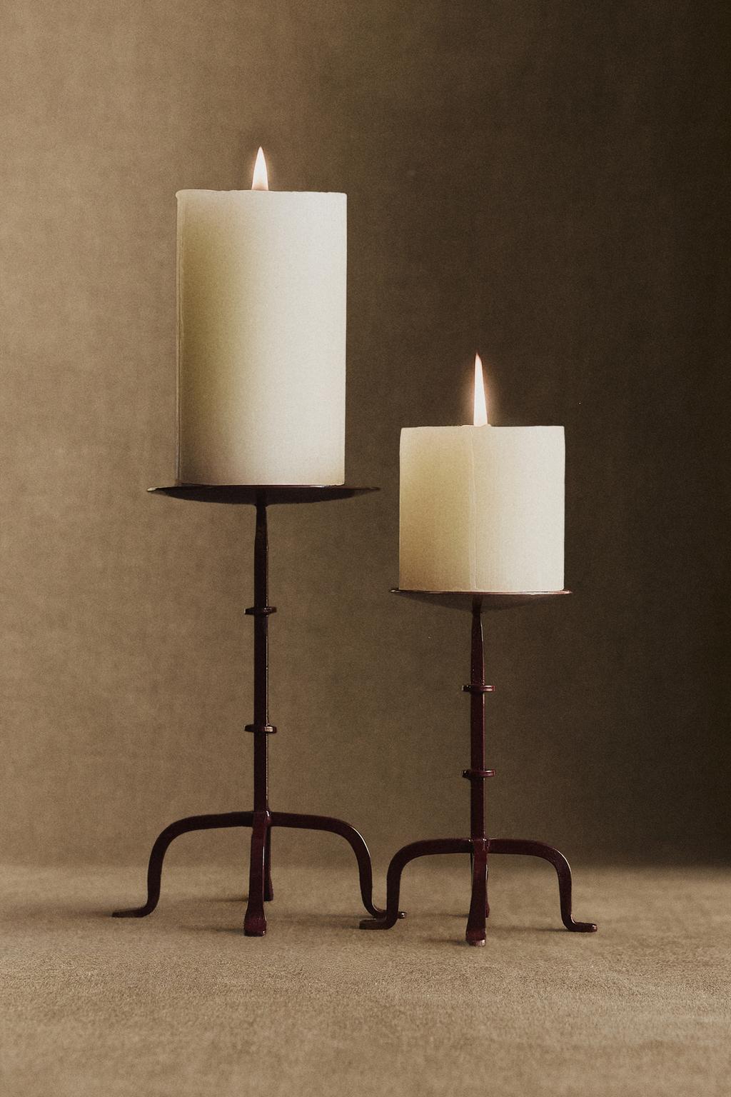 Четырехногий рождественский подсвечник