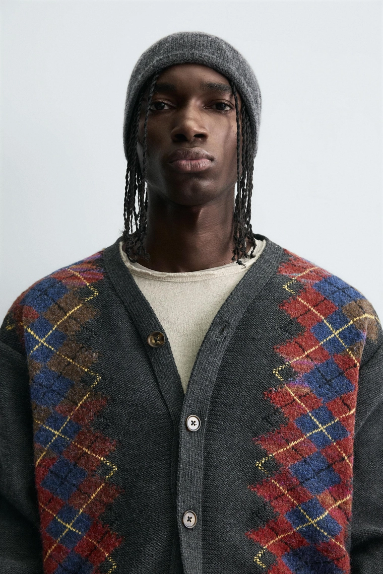 Кардиган с аргайловым узором